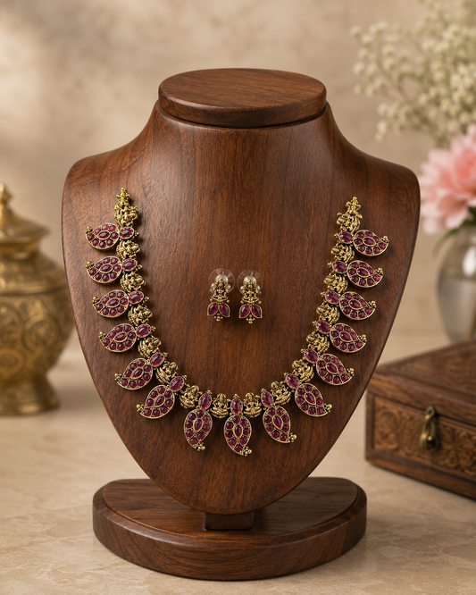 Kemp Stone Mango Necklace Set