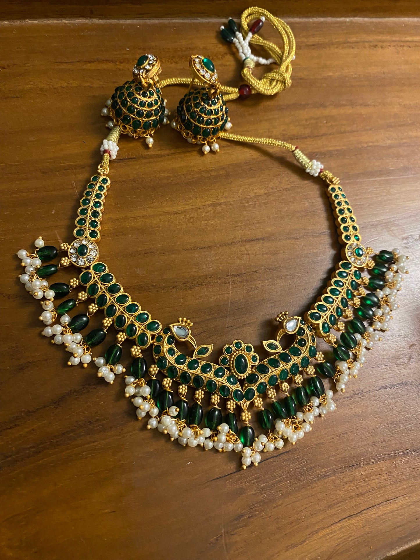 Stone studded green gold plated set