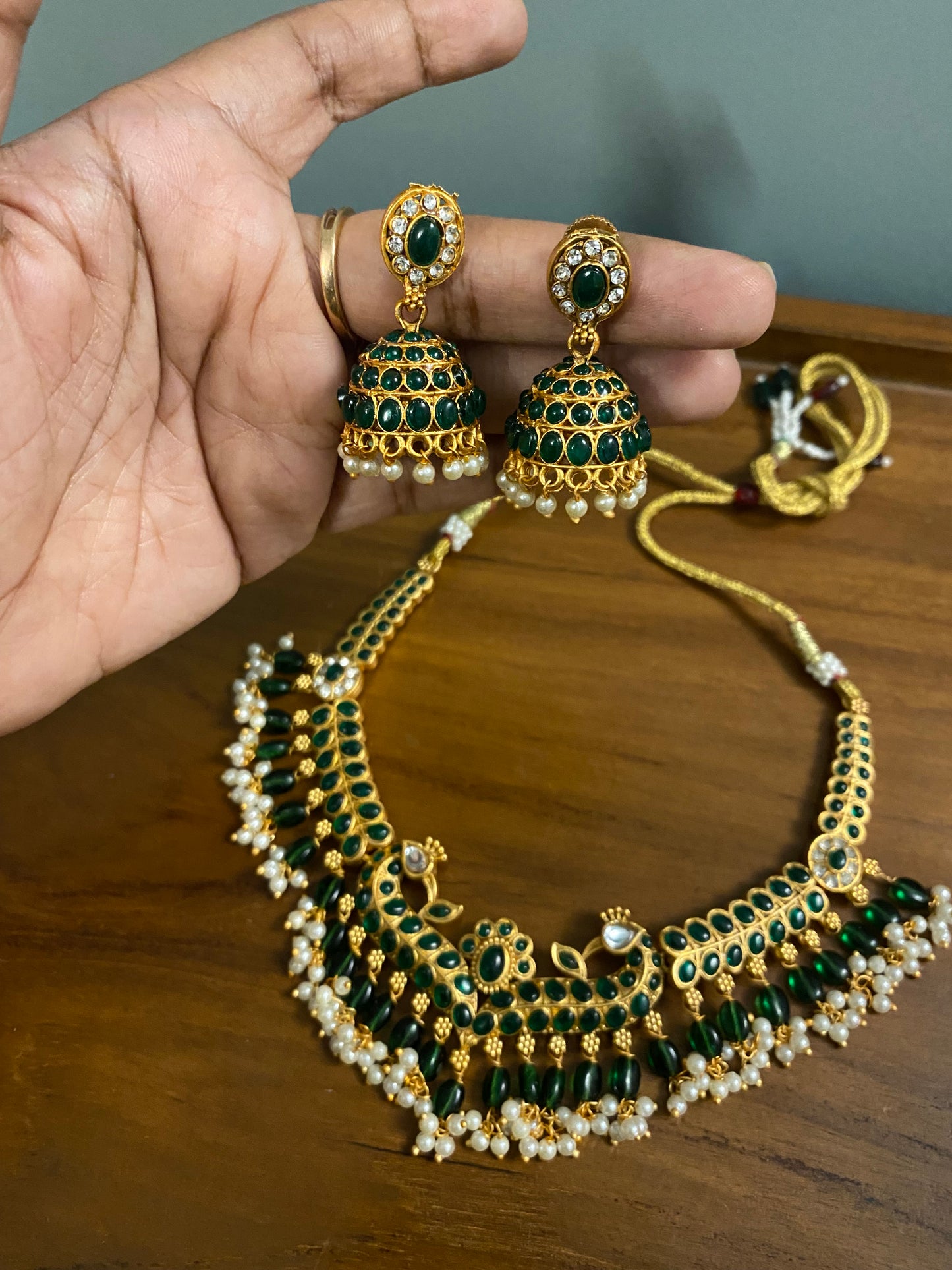 Stone studded green gold plated set