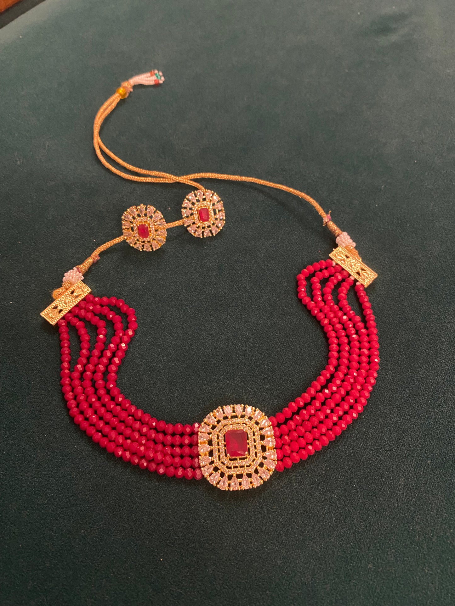 Red beads layered set