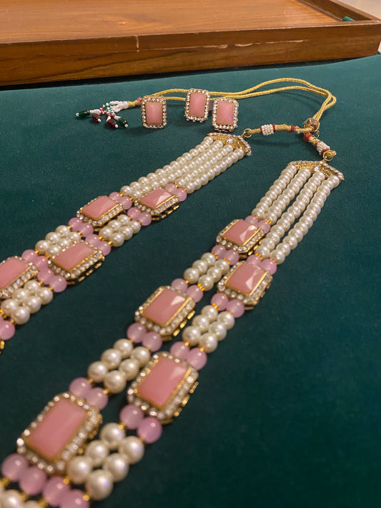 White & pink layered Pearl necklace