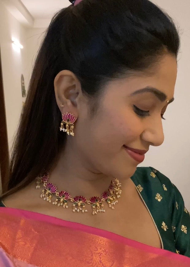 Lotus necklace set (pink)
