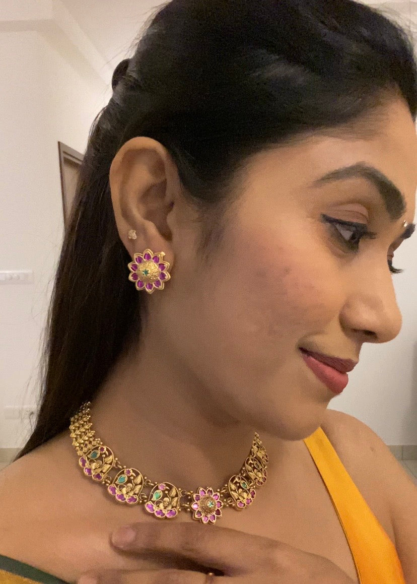 Elegant Antique Floral Jewellery Set