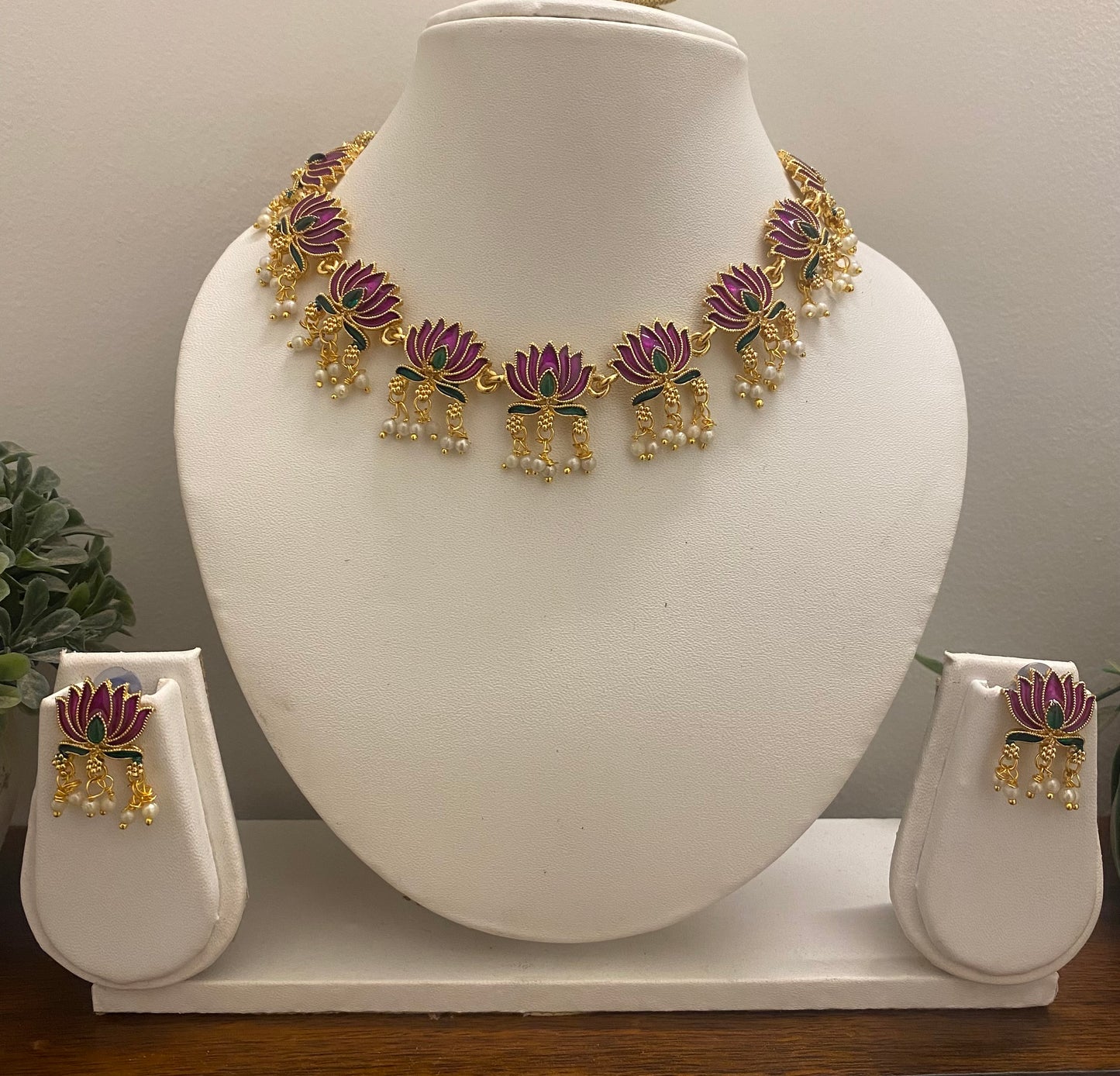 Lotus necklace set (pink)
